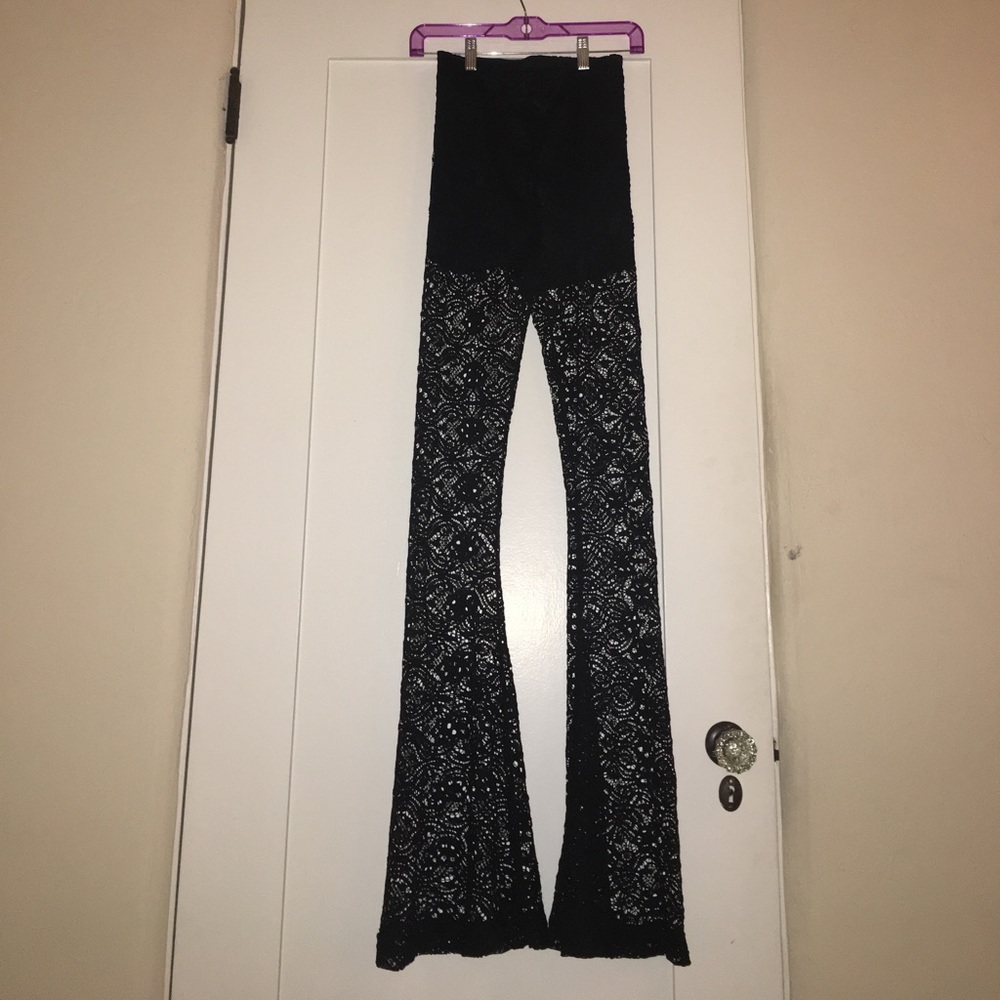 Show Me Your Mumu Black Bam Bam Bell Bottoms XS 🖤